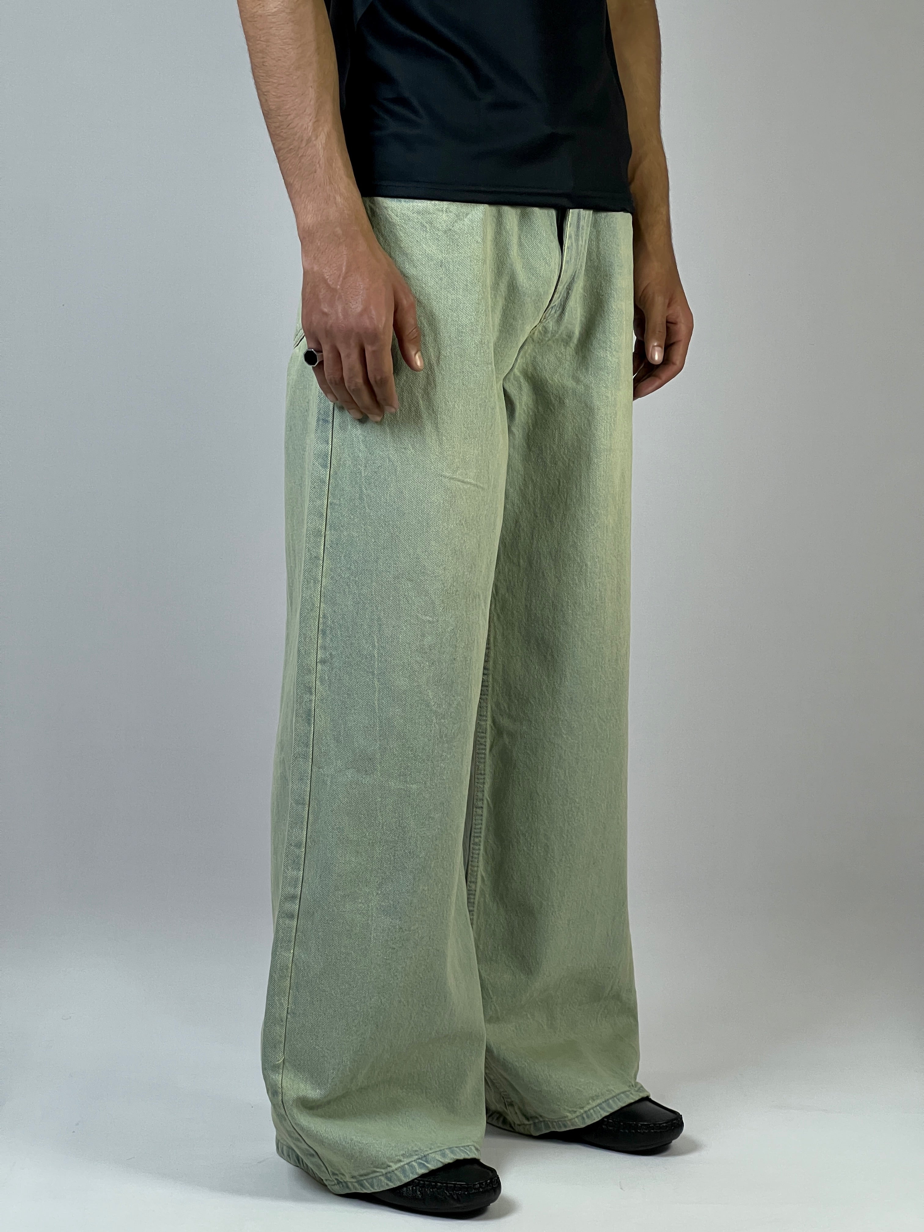 Green tint baggy