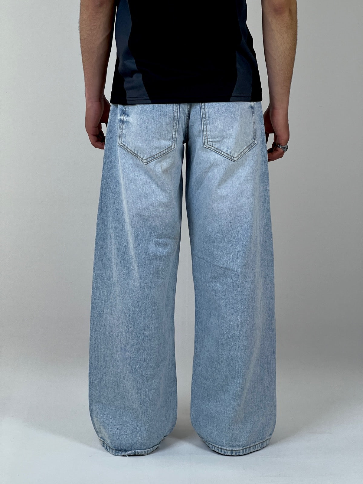 Light ice baggy
