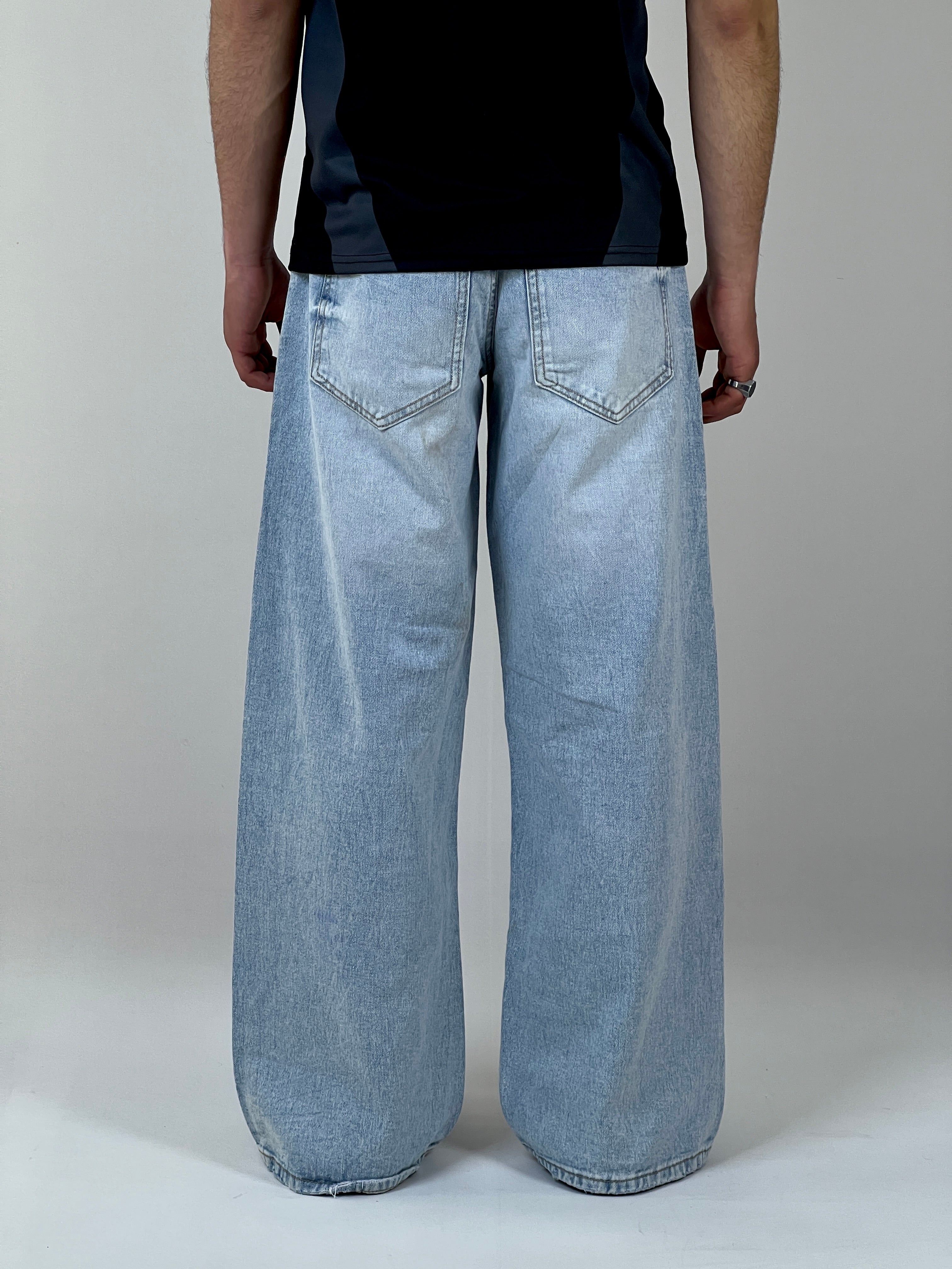 Light ice baggy