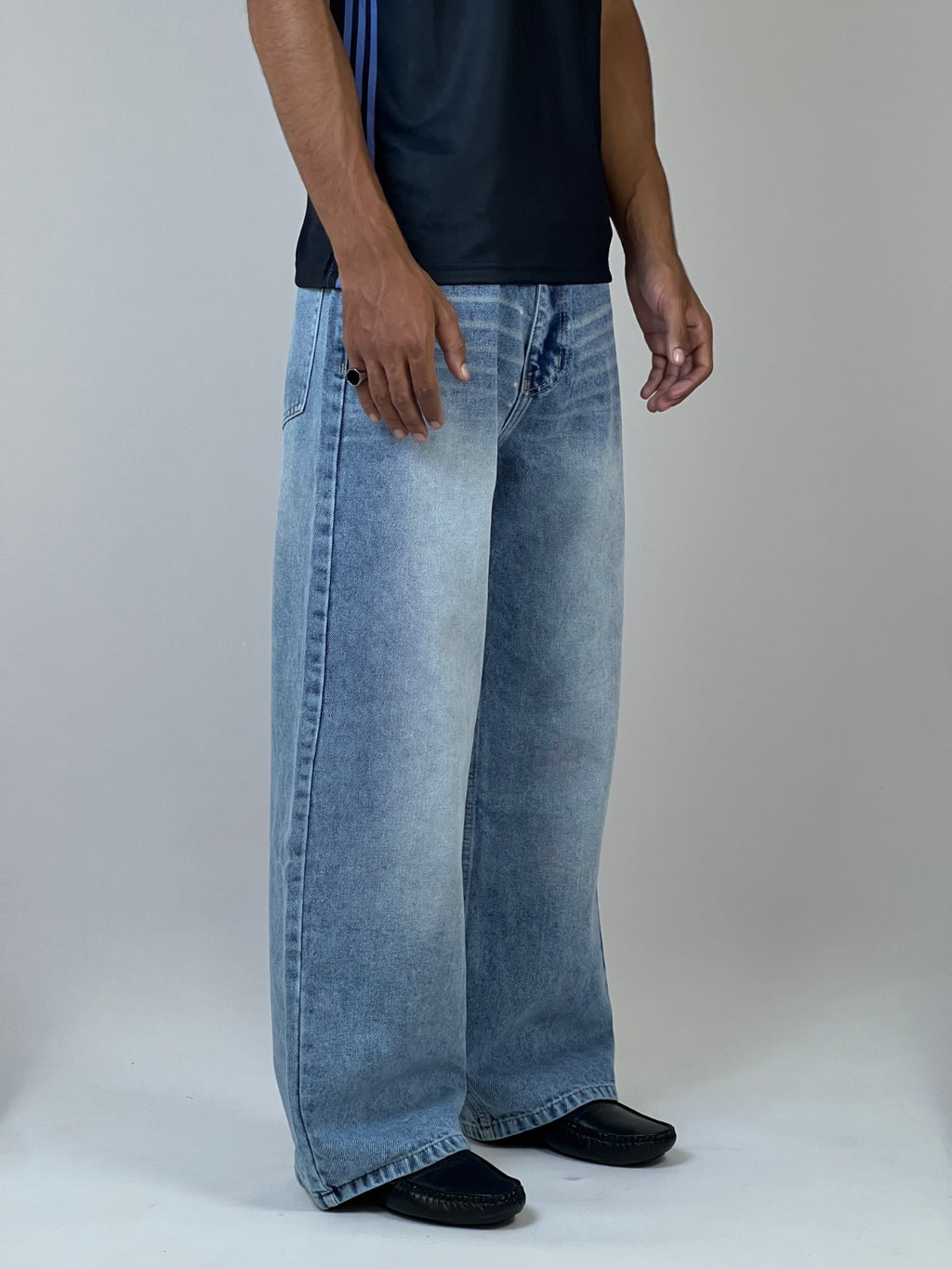 Urban blue baggy