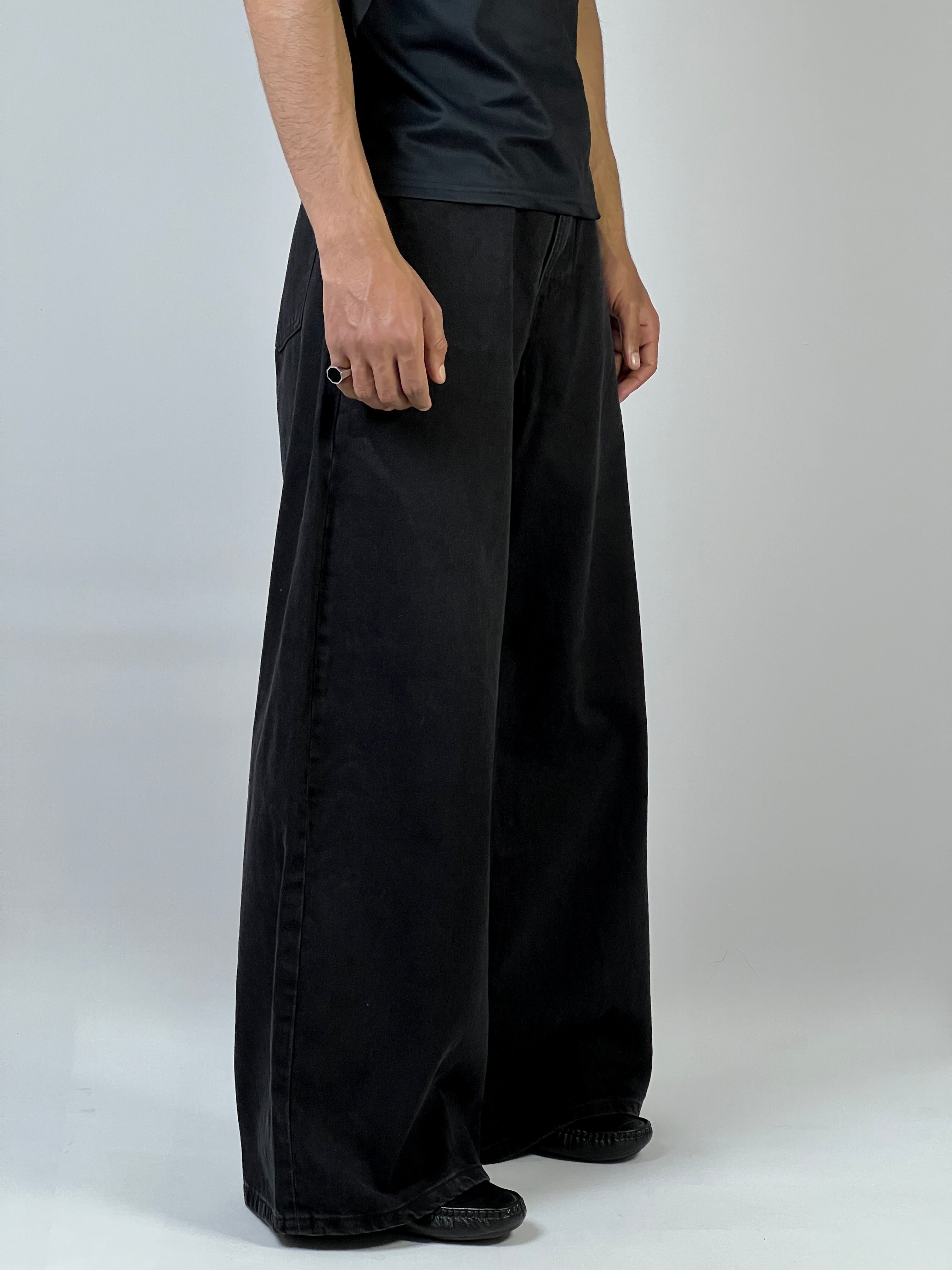 Jet black baggy