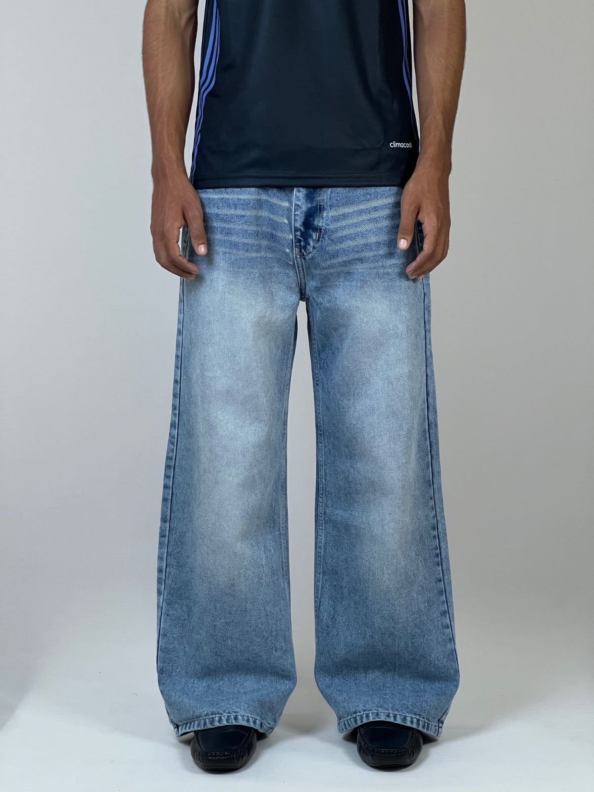 Urban blue baggy