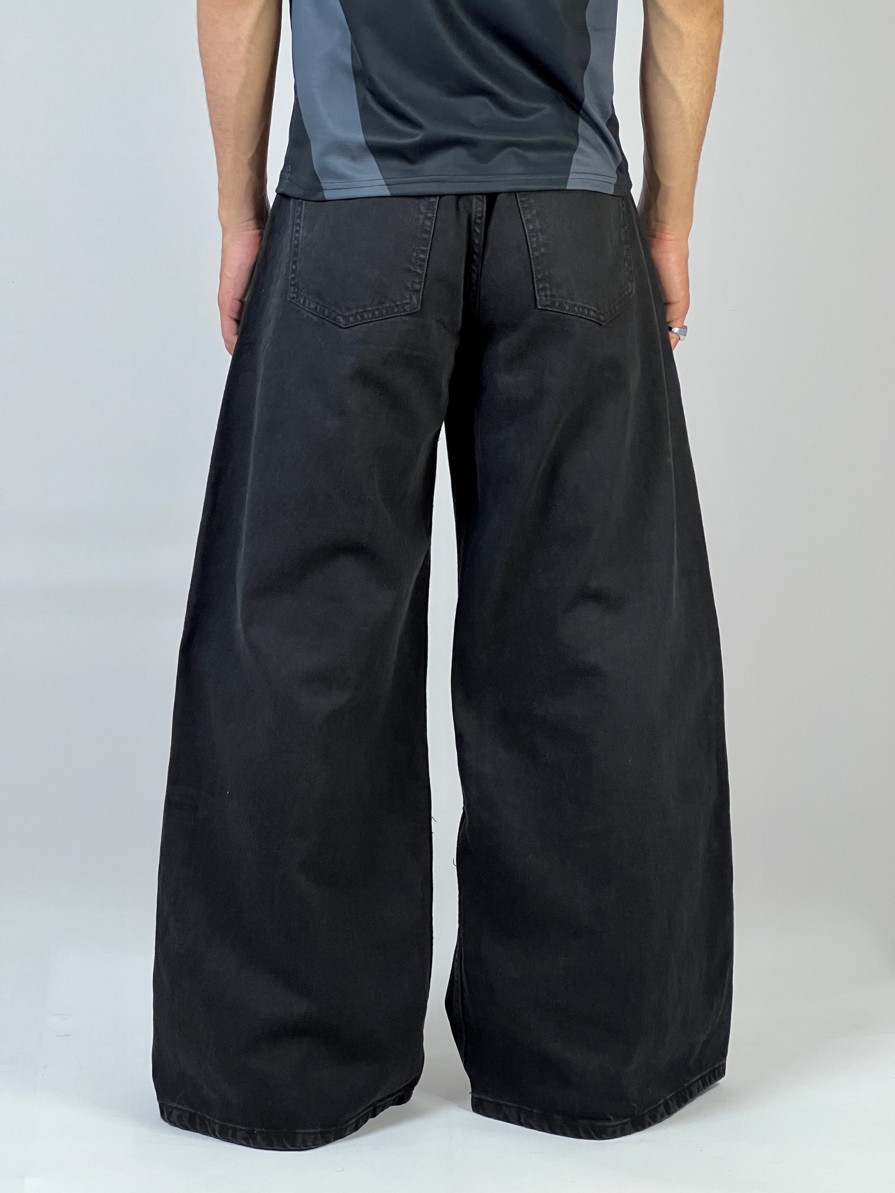 Jet black baggy