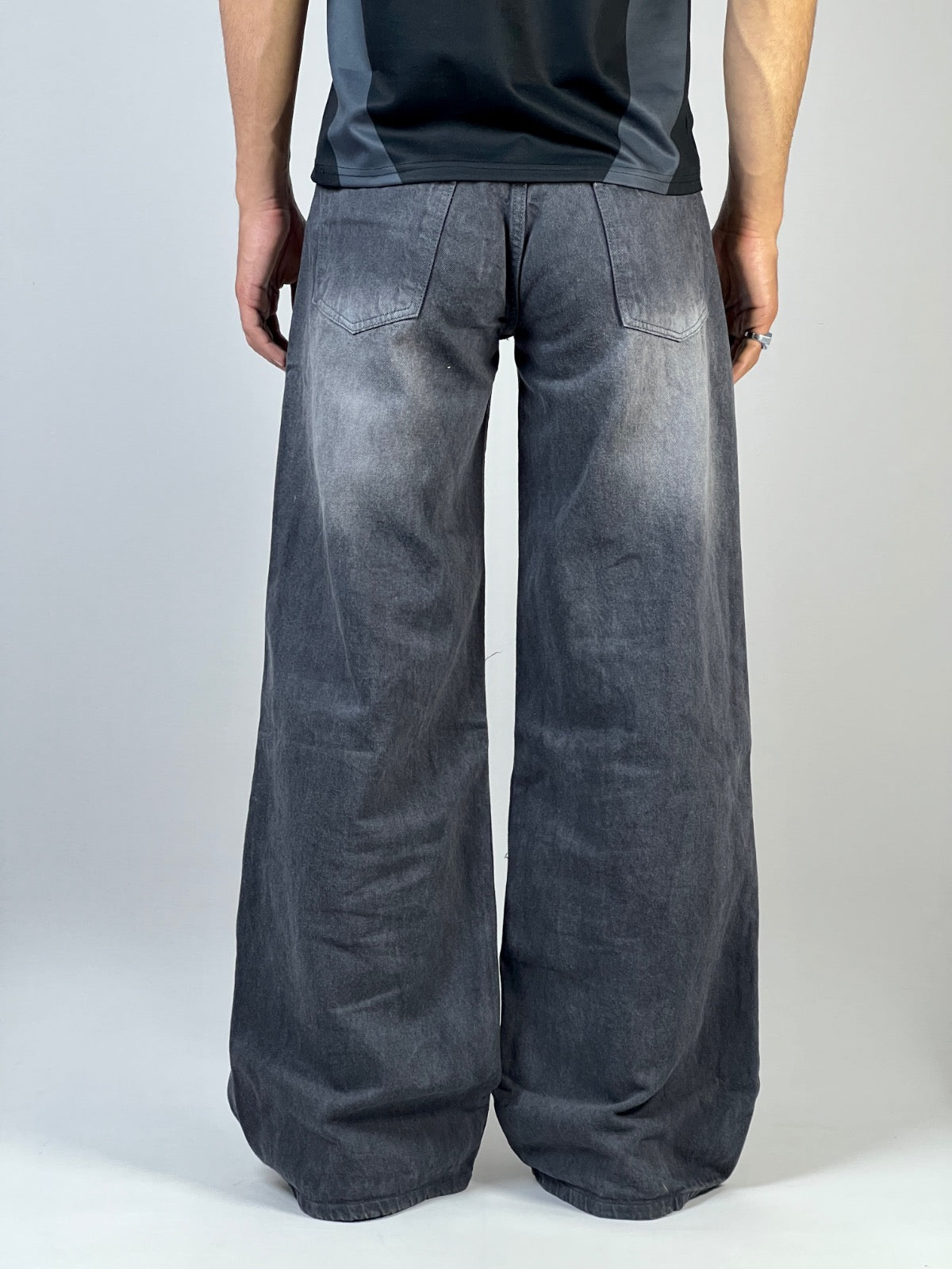 Graphite drift baggy