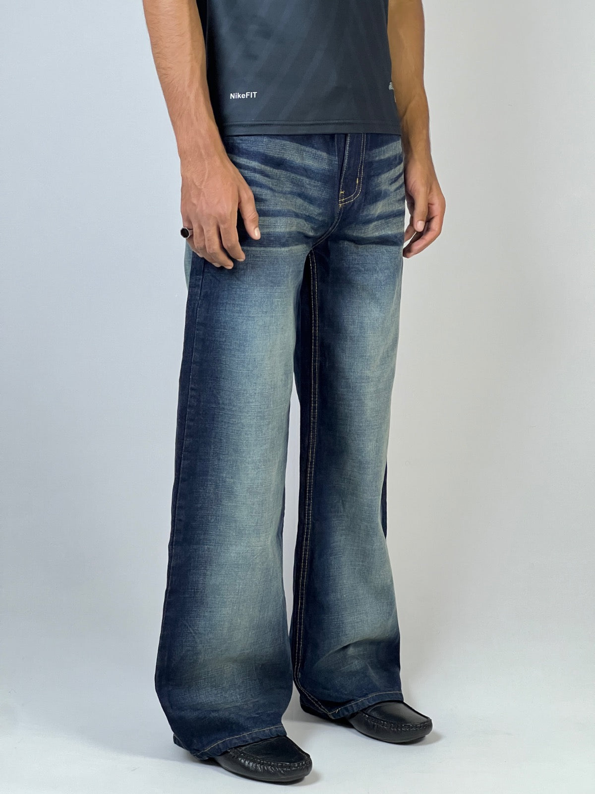 Retro blue baggy