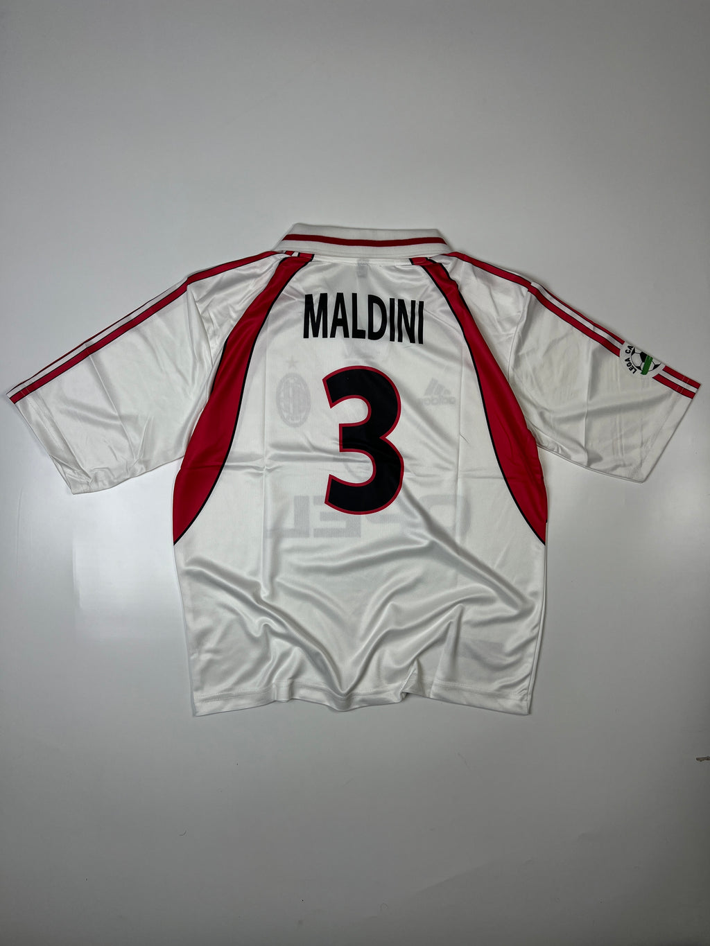 Milan Retro White